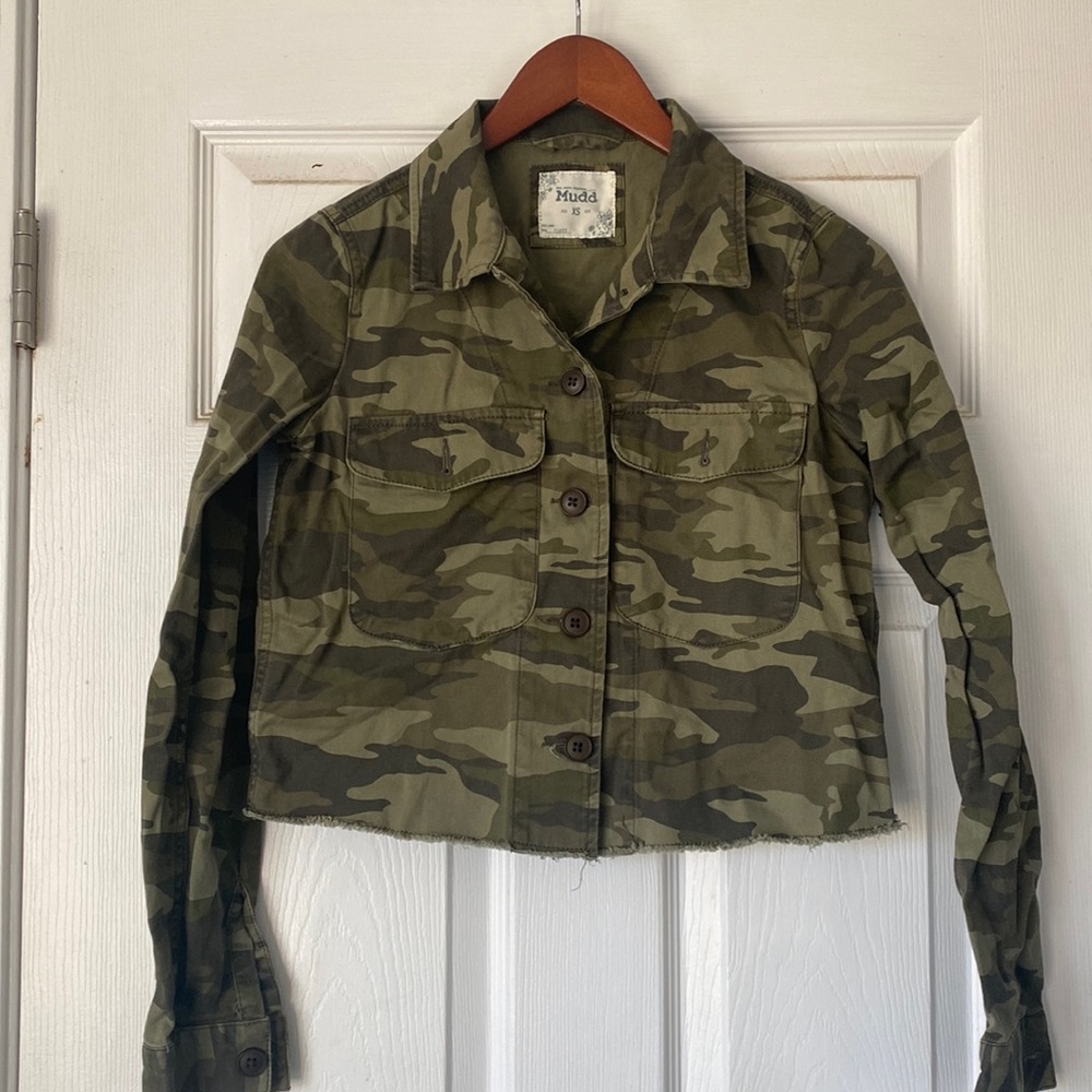 Cropped jacket